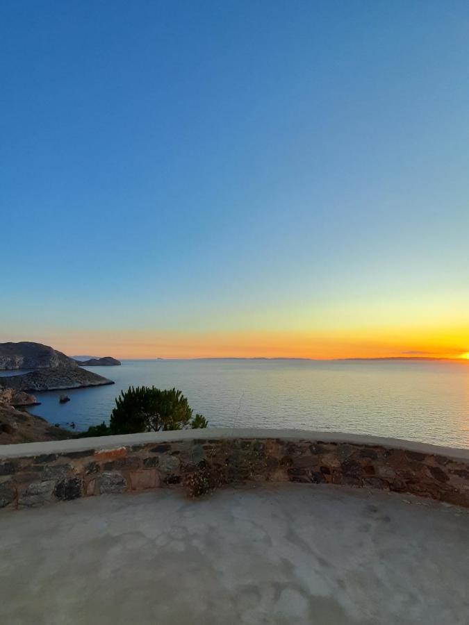 C & C _ Cycladic House With Endless Sea View Villa Ermoúpoli Eksteriør bilde